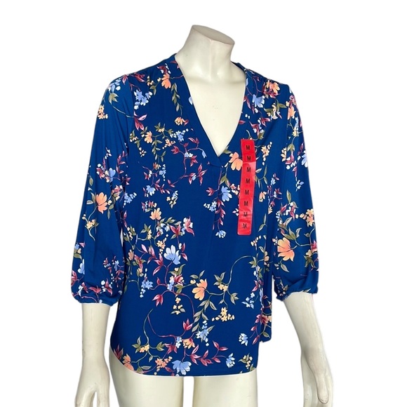 TWO by Vince Camuto Women's V-Neck Top Teal Floral - Picture 2 of 7